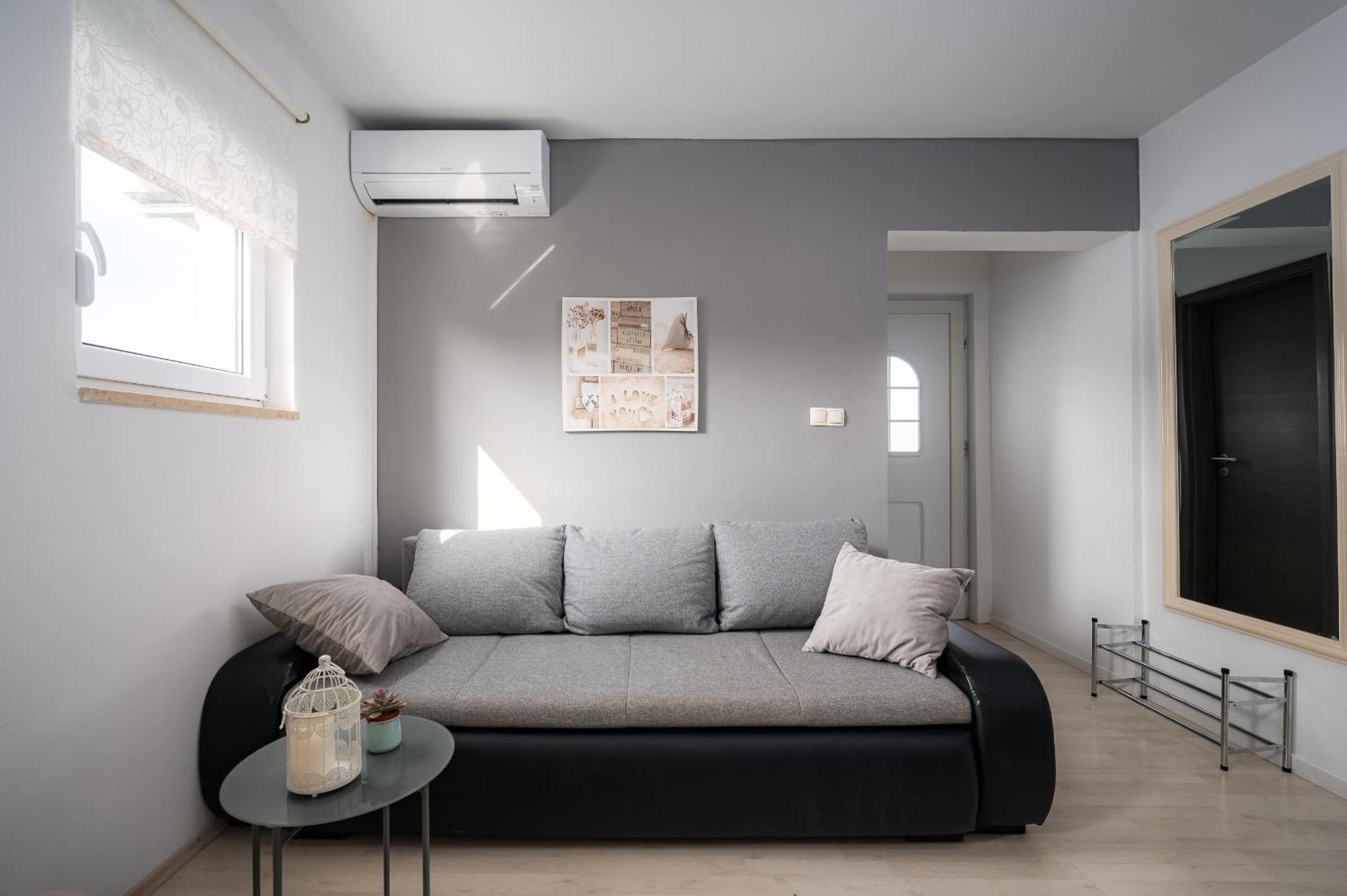 Charming Apartments Rose 1&2 With Pool Пореч Екстериор снимка